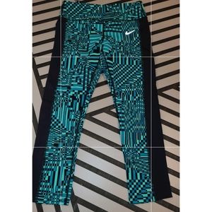 Nike leggings